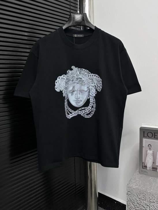 Picture of Versace T Shirts Short _SKUVersaceS-XL7ctr11359